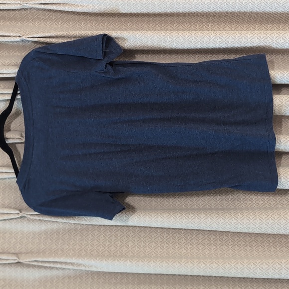 Women's Size Large Michigan Wolverines Go Blue Short Sleeve T-shirt - Picture 9 of 9